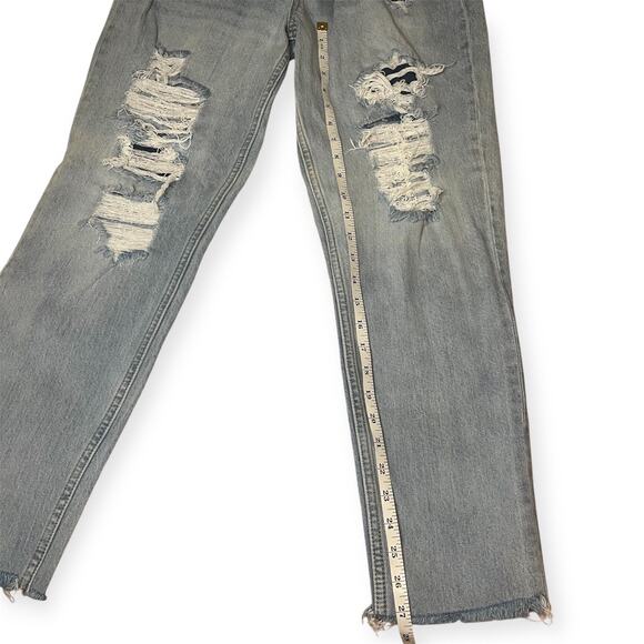 Aeropostale Mom Jeans Distressed Light Wash High Rise Straight Leg Size 6 - Picture 8 of 8